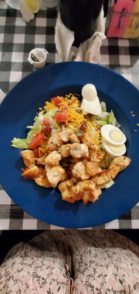 Grilled Chicken Salad Plate